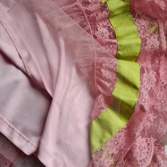 Betsey Johnson Pink and Green Lace Tulle Skirt Cottagecore Pinup Retro Kawaii - Picture 6 of 6